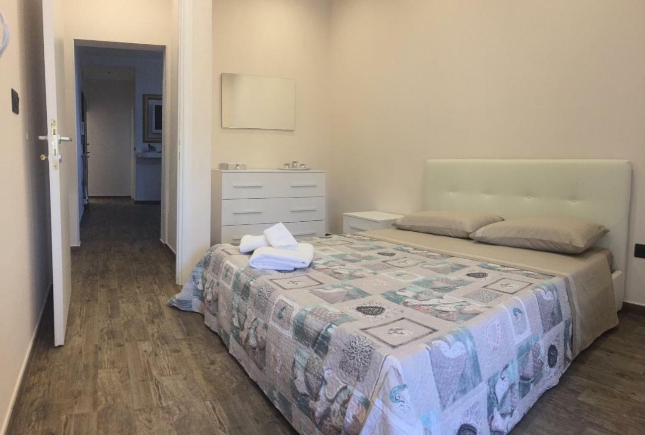 Casa Vacanze Corso Roma บรินดิซิ ภายนอก รูปภาพ